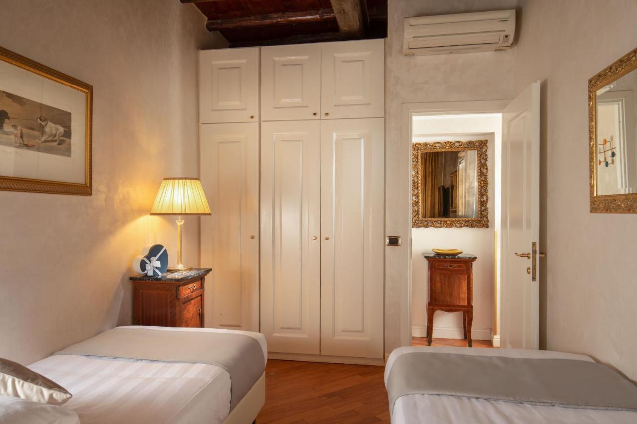 Condotti Corner Piazza Di Spagna Apartamento Roma